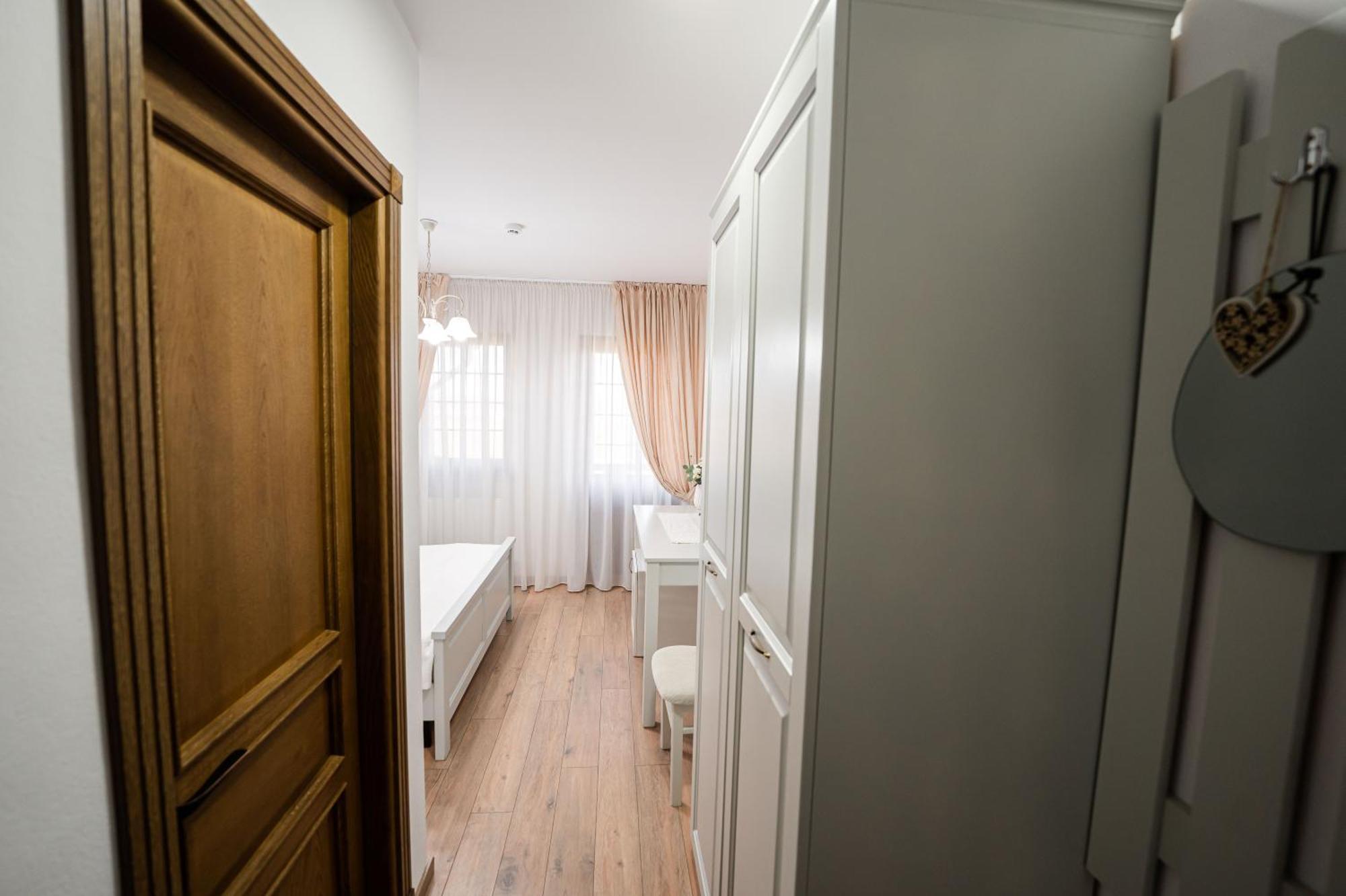 Casa Andra Hotel Siret Buitenkant foto