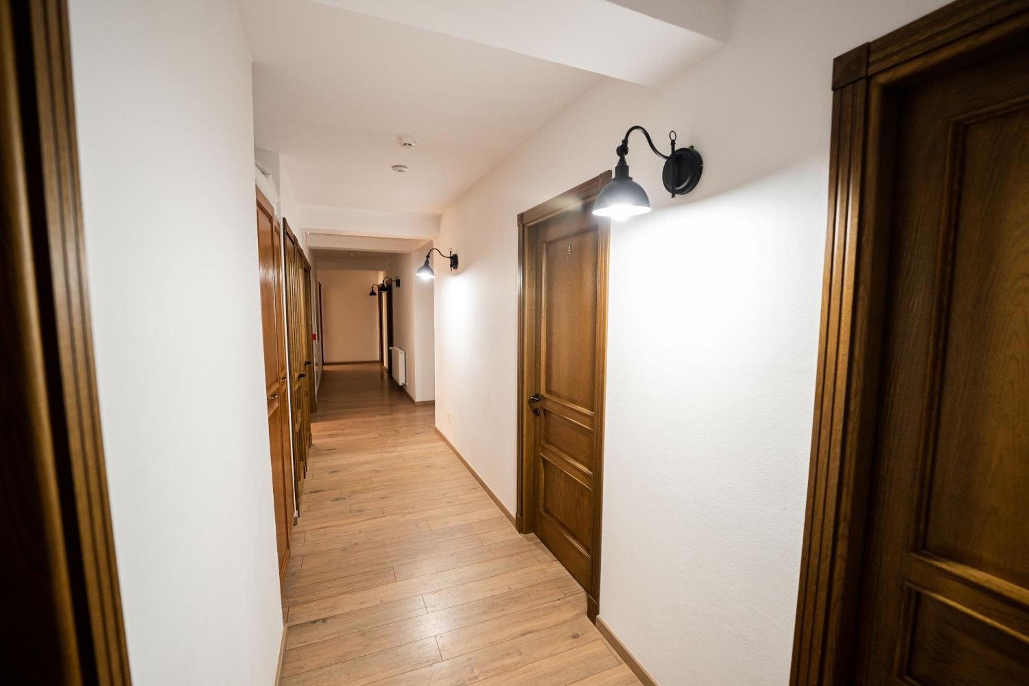 Casa Andra Hotel Siret Buitenkant foto